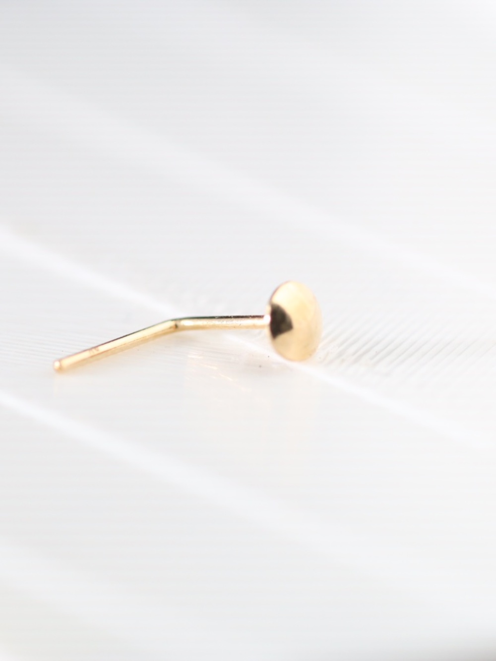 9kt. Gold Dome Solid Gold Nose Piercing with tiny 9kt gold Mark New